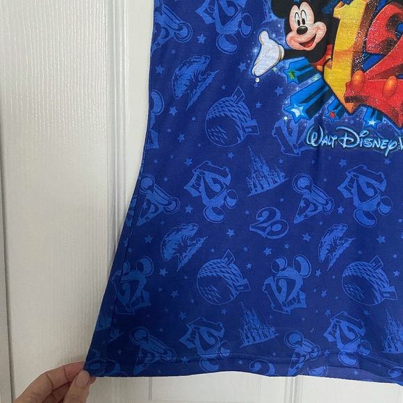 Walt Disney World NWT 2012 T-Shirt - Picture 3 of 8